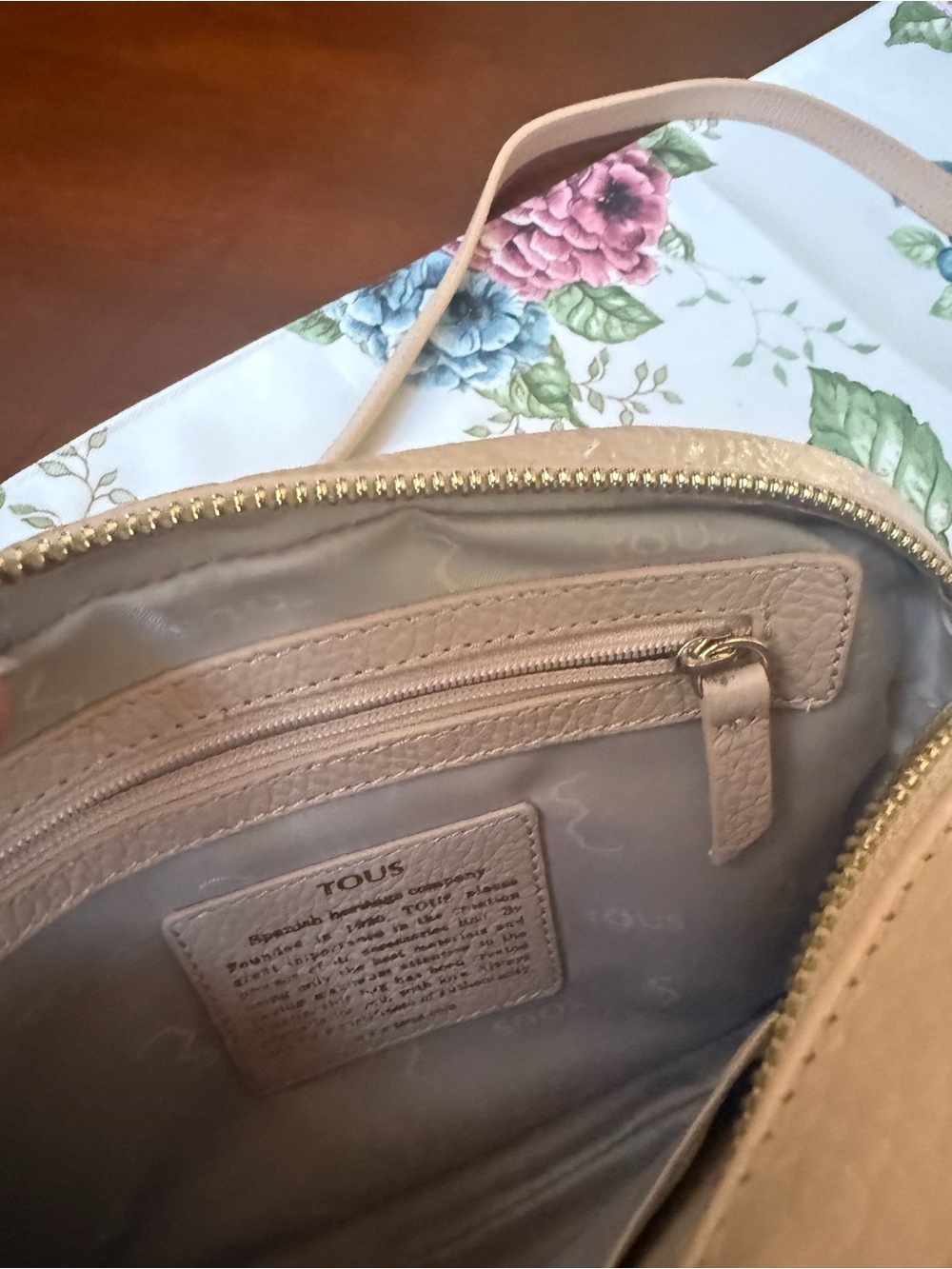 TOUS Pale Blush Pink Crossbody Bag with Tassel Charm - Picture 3 of 5